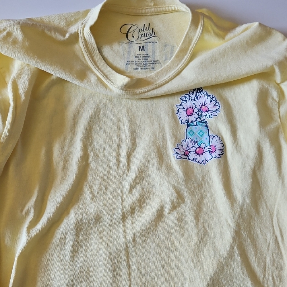 Cold Crush Yellow Short Sleeve Tee with Vintage Charm